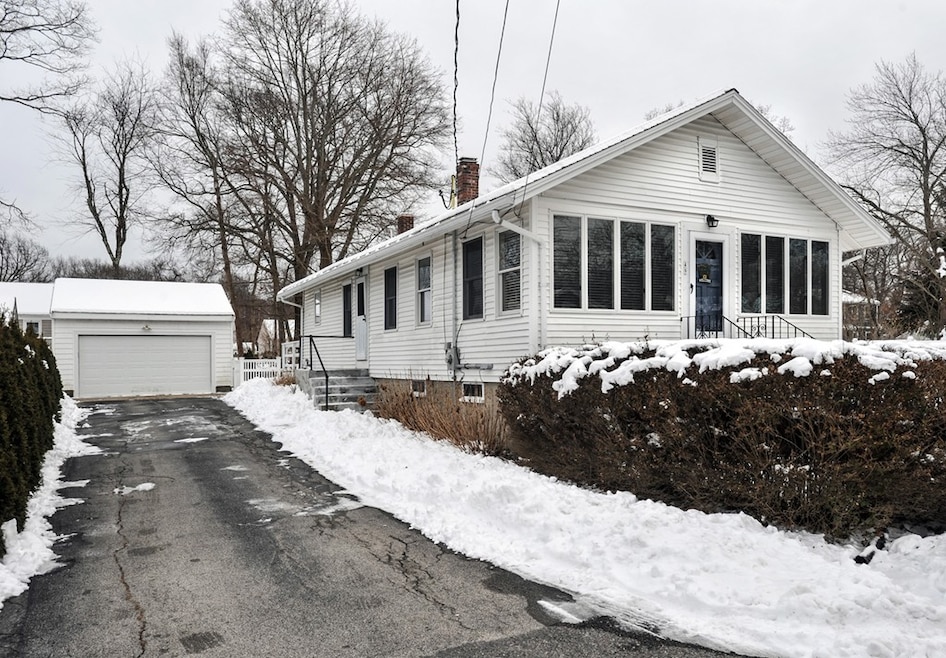 49 Garden Rd, Scituate, MA 02066 - photo 1