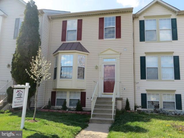 8256 Vermont Place, Manassas, VA 20111 - photo 1
