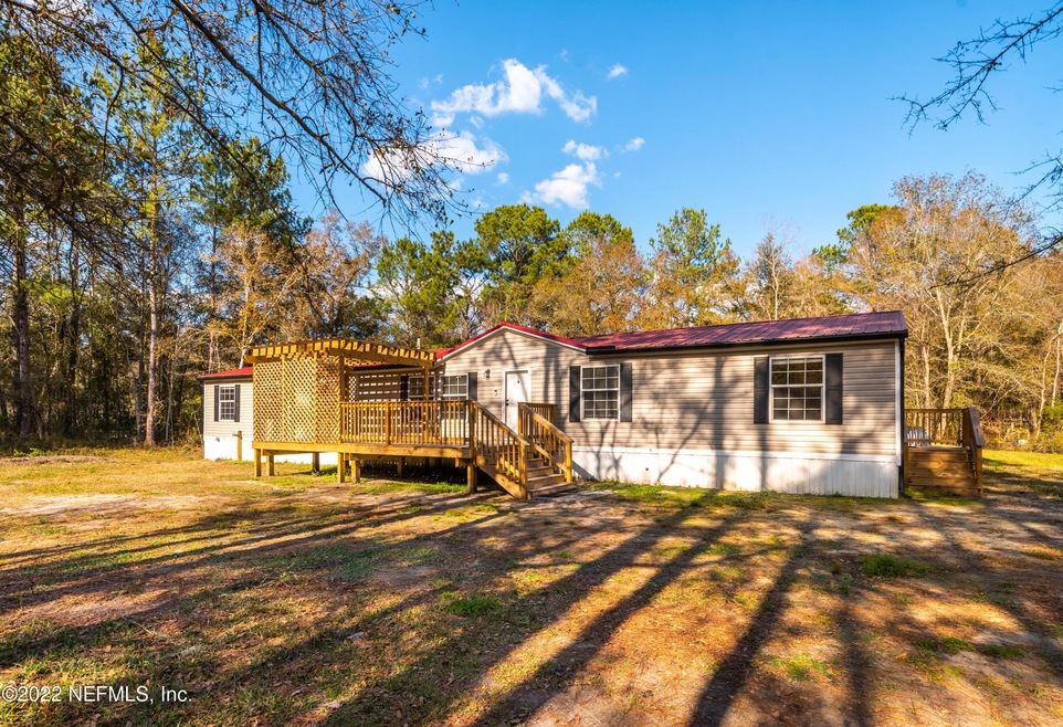 4152 Becky St, Middleburg, FL 32068 - photo 1