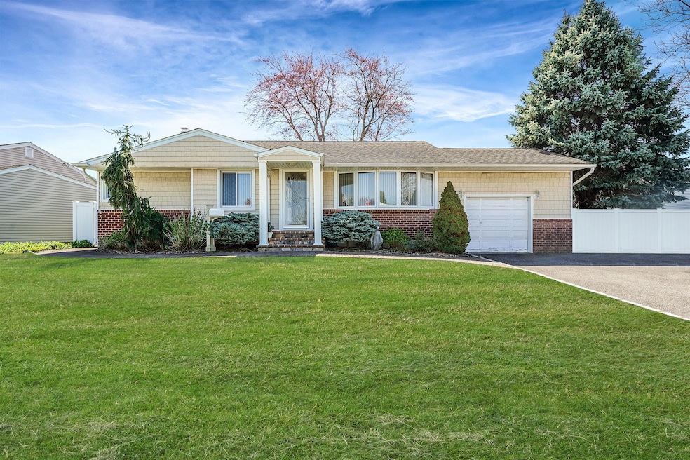 Sold $722,500 • Co-Listing Agent