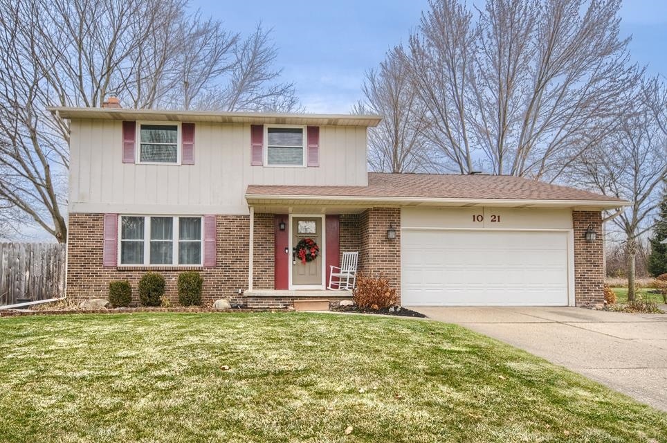 1021 Birchwood Dr, Flushing, MI 48433 - photo 1