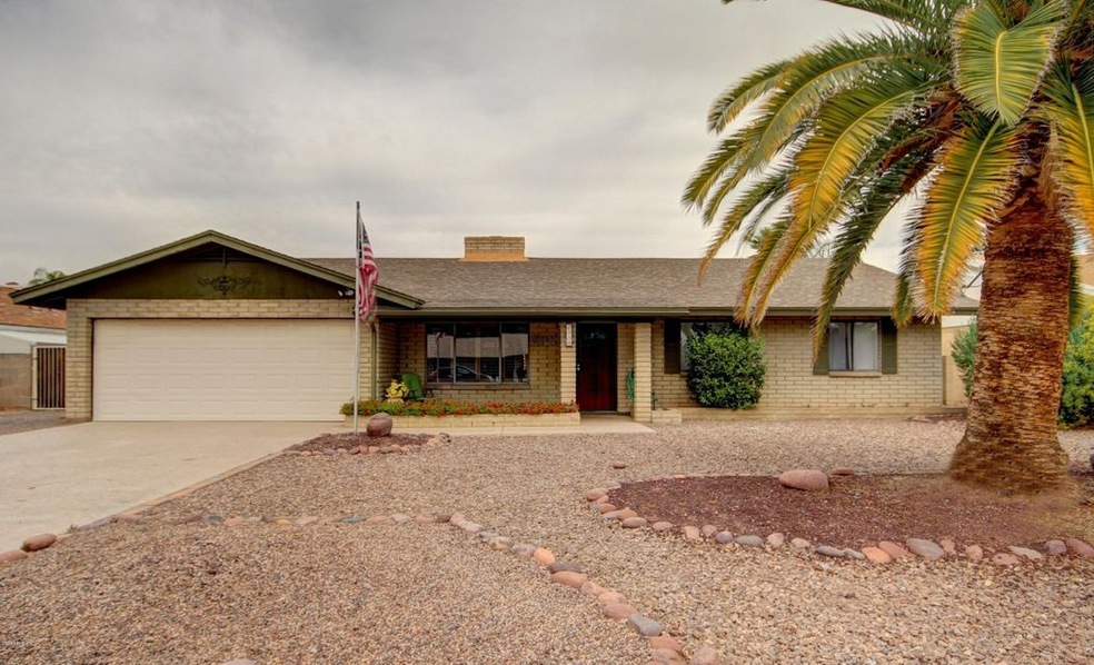 2550 E Adobe Street, Mesa AZ 85213