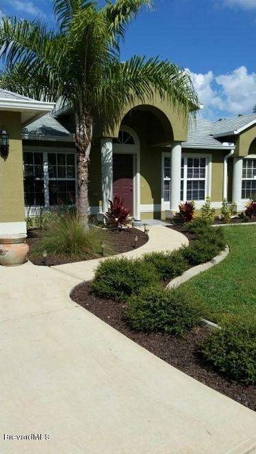 Front entry 1