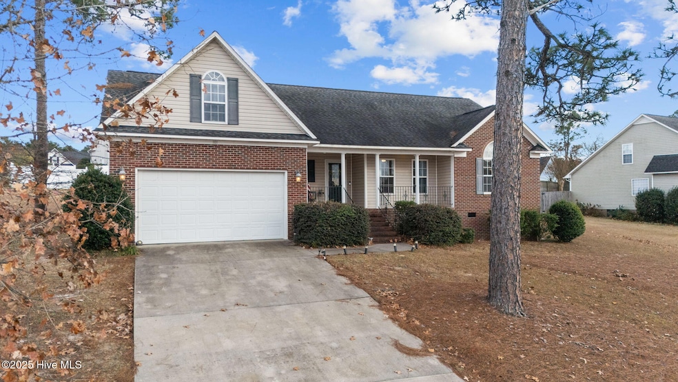 101 Pinebrae Ln, Aberdeen, NC 28315 - photo 1