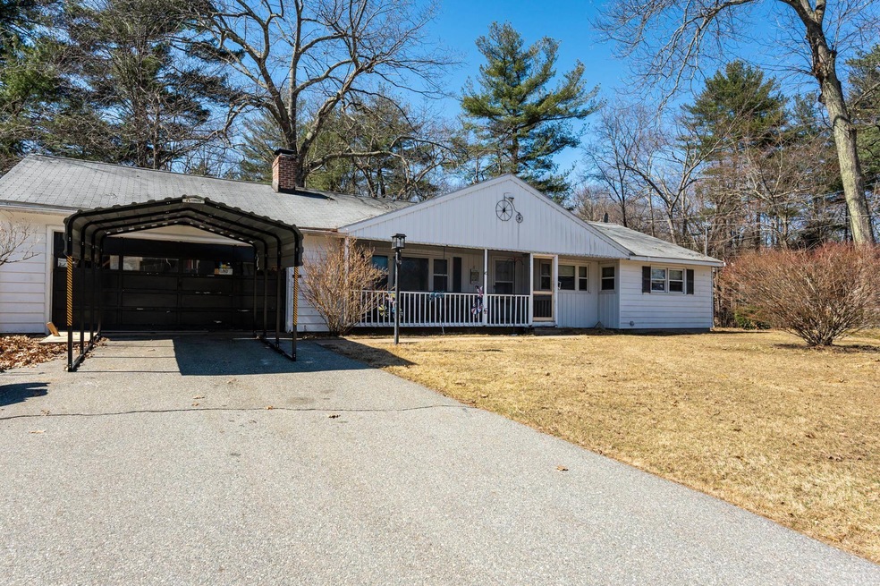 47 Dunbarton Dr, Nashua, NH 03063 - photo 1