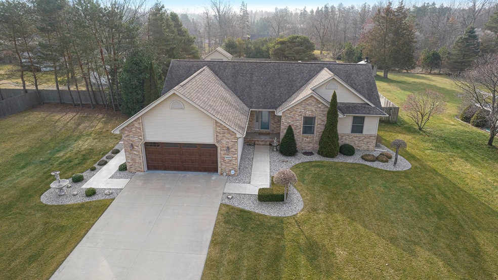 9469 Pine Needle Trail, Flushing, MI 48433 - photo 1