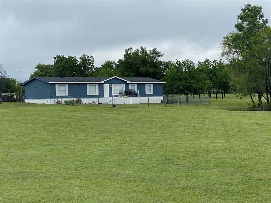 394 Chisholm Hills Dr, Rhome, TX 76078 - photo 1