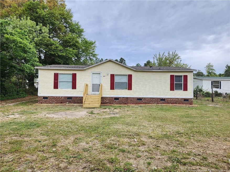 664 Sandy Grove Rd, Lumber Bridge, NC 28357 - photo 1