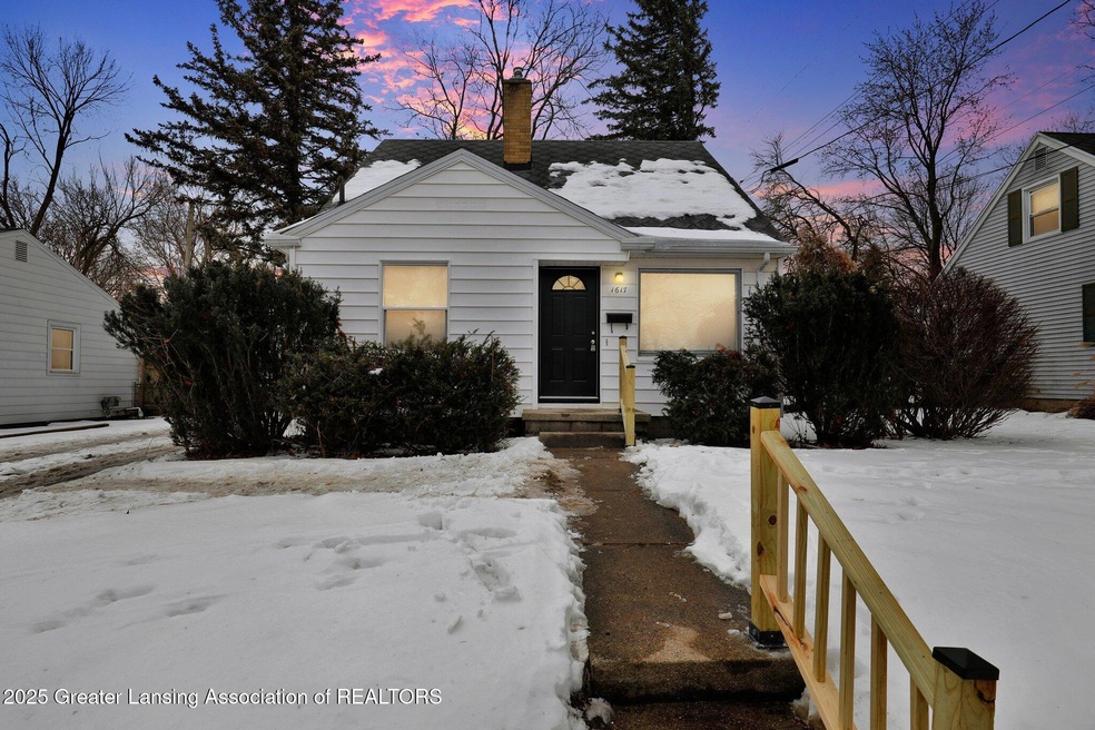 1617 Victor Ave, Lansing, MI 48910 - photo 1