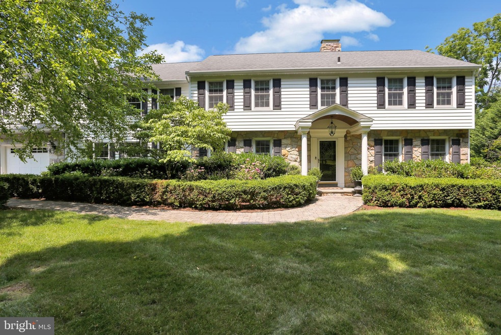 1713 Meadowlark Rd, Reading, PA 19610 - photo 1