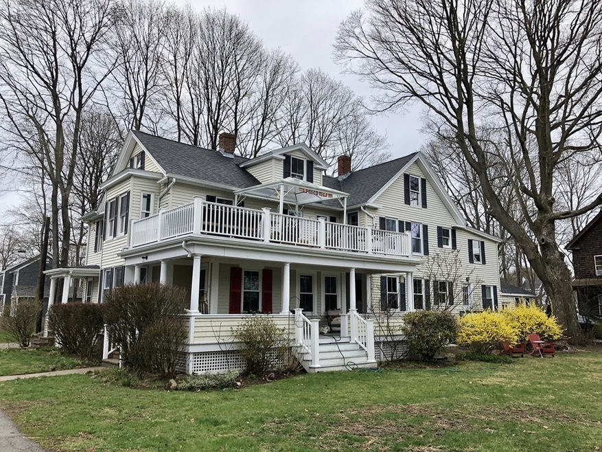 5 Cottage St unit 1, Medfield, MA 02052 - photo 1
