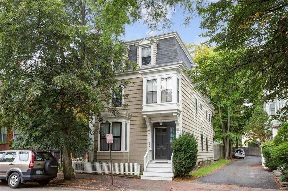 327 Spring St unit 2, Portland, ME 04102 - photo 1