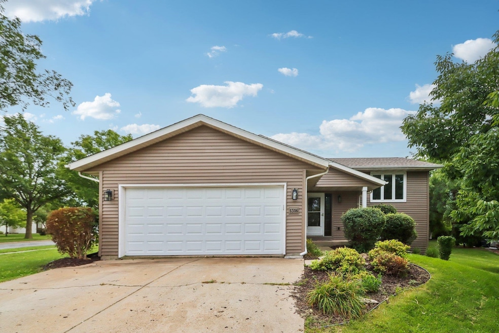 Under Contract $374,900