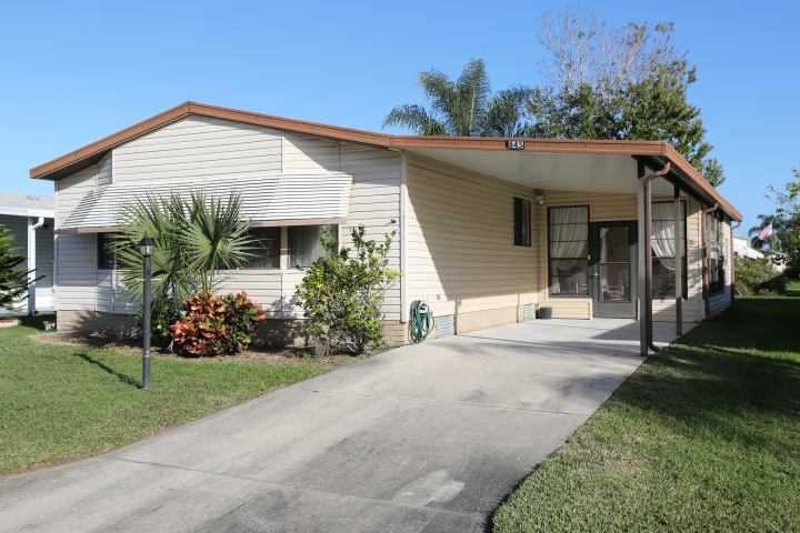 845 Periwinkle Cir, Sebastian, FL 32976 - photo 1