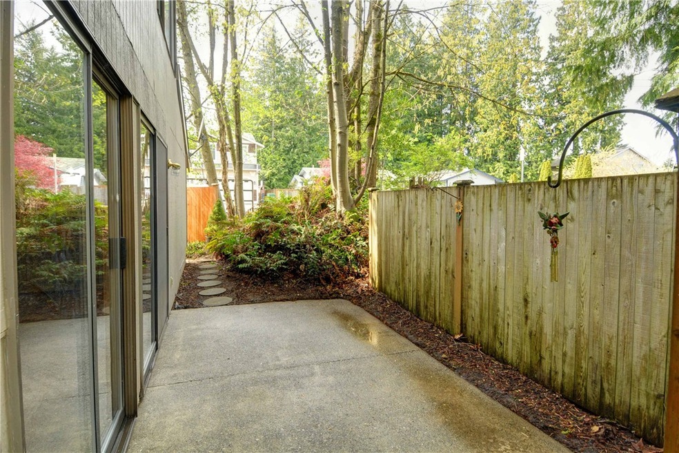 410 112th St SE unit 3G, Everett, WA 98208 - photo 1
