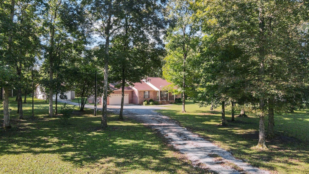 115 Shady Ln, Shelbyville, TN 37160 - photo 1