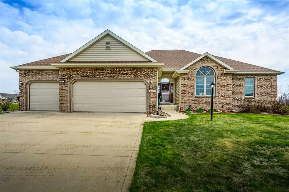 16919 Hamptons Pkwy, New Haven, IN 46774 - photo 1