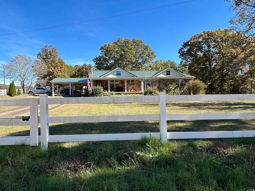 1162 Cove Rd, Mountain View, AR 72560 - photo 1