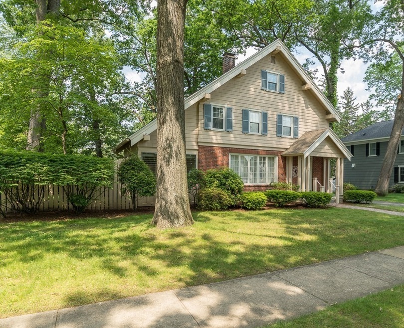 196 Laurel St, Longmeadow, MA 01106 - photo 1