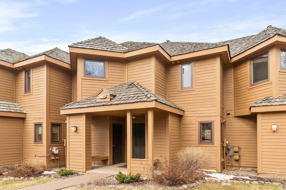 Sold $592,000