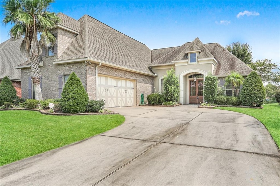 Lovely Traditional Custom Home