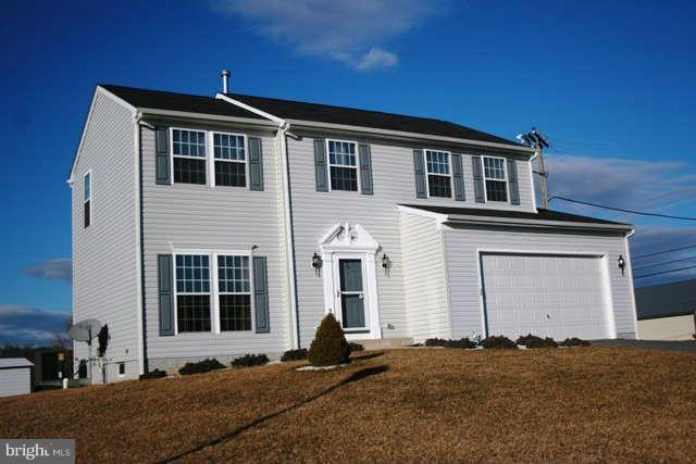 16 Doyle St, Gerrardstown, WV 25420 - photo 1