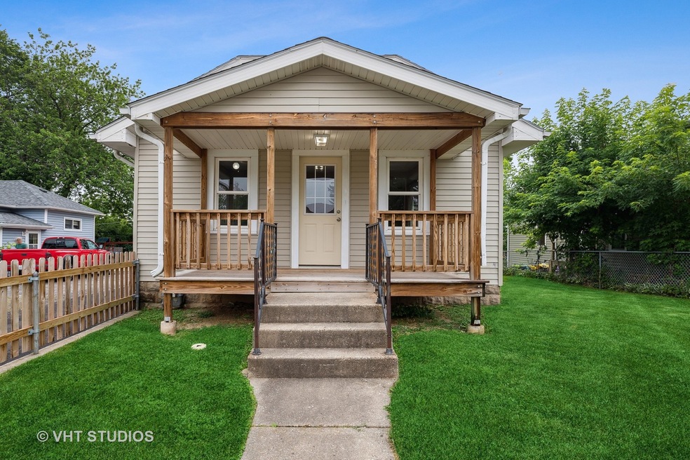 41 N Sumac Ave, Waukegan, IL 60085 - photo 1