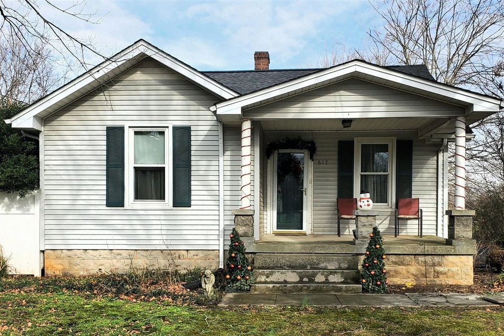 617 E Cedar St, Franklin, KY 42134 - photo 1