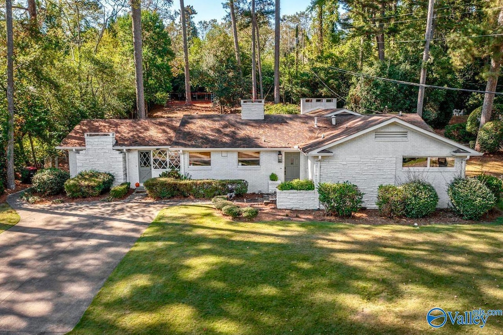 162 Fairoaks St, Gadsden, AL 35901 - photo 1