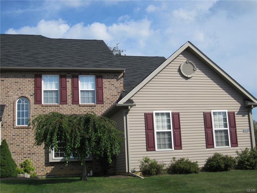 2185 Woodridge Dr, Macungie, PA 18062 - photo 1