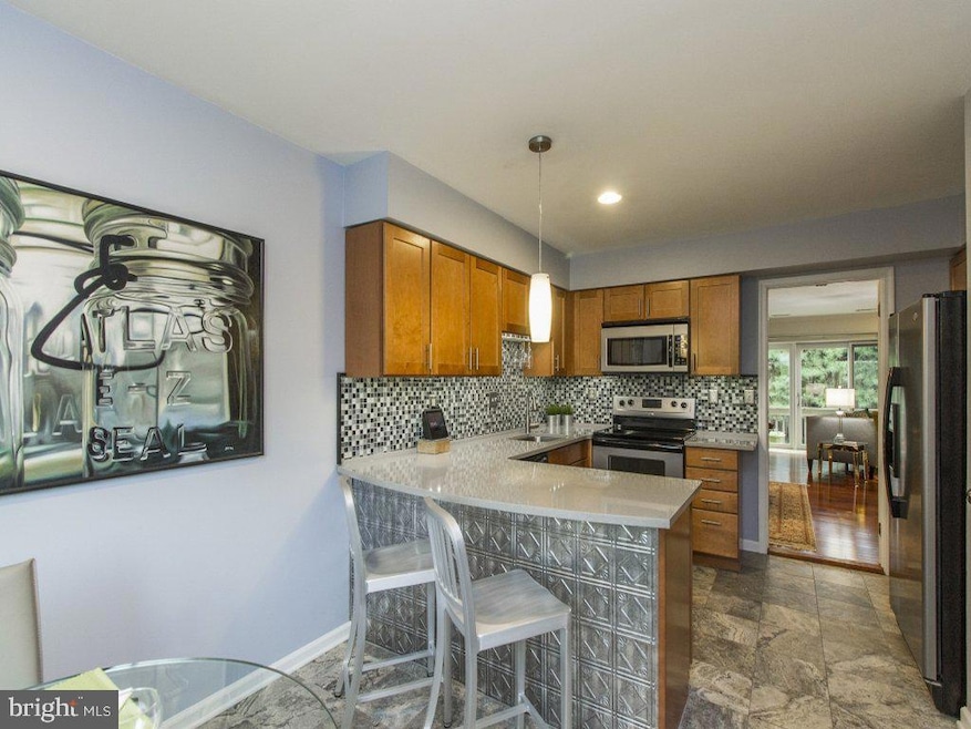 50 Woodside Rd unit 15, Ardmore, PA 19003 - photo 1