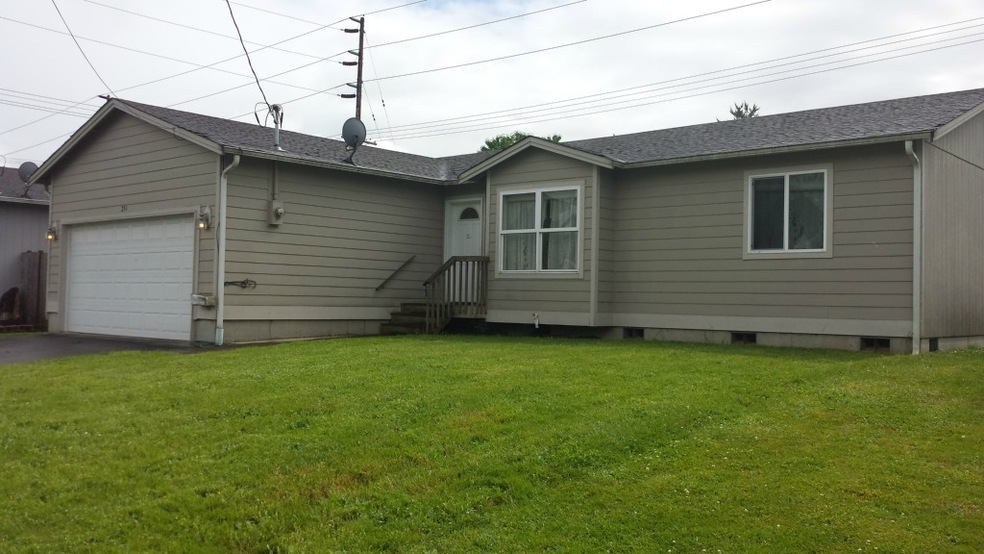 251 SW William Ave, Chehalis, WA 98532 - photo 1