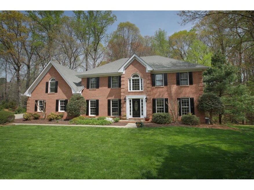 Beautiful Brookfield Country Club Home waiting for