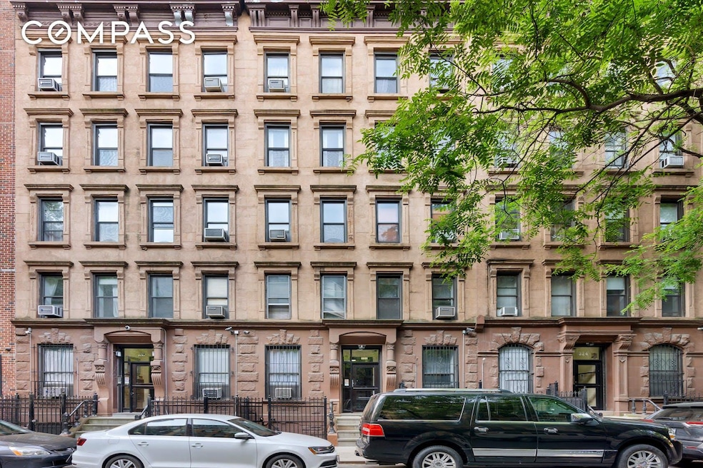 Sold $7,250,000 • Co-Listing Agent