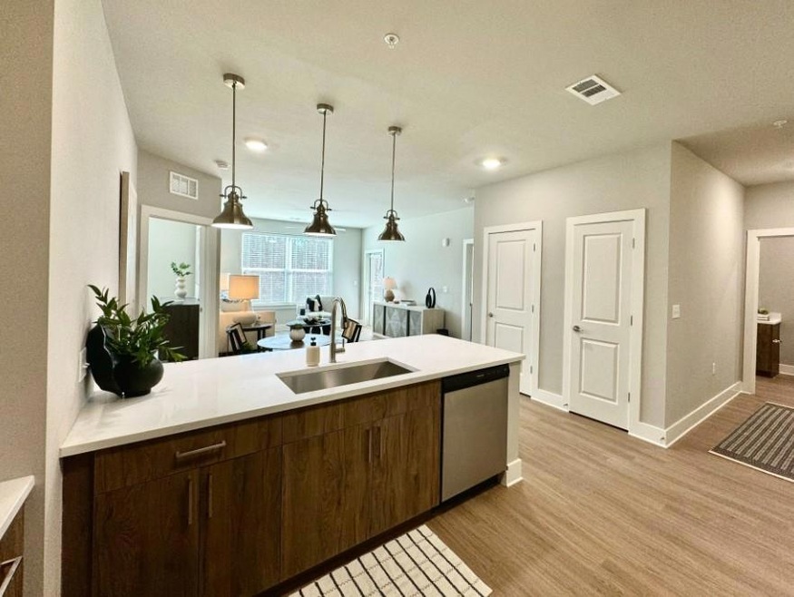 2000 James Jackson Pkwy unit 1318, Atlanta, GA 30318 - photo 1