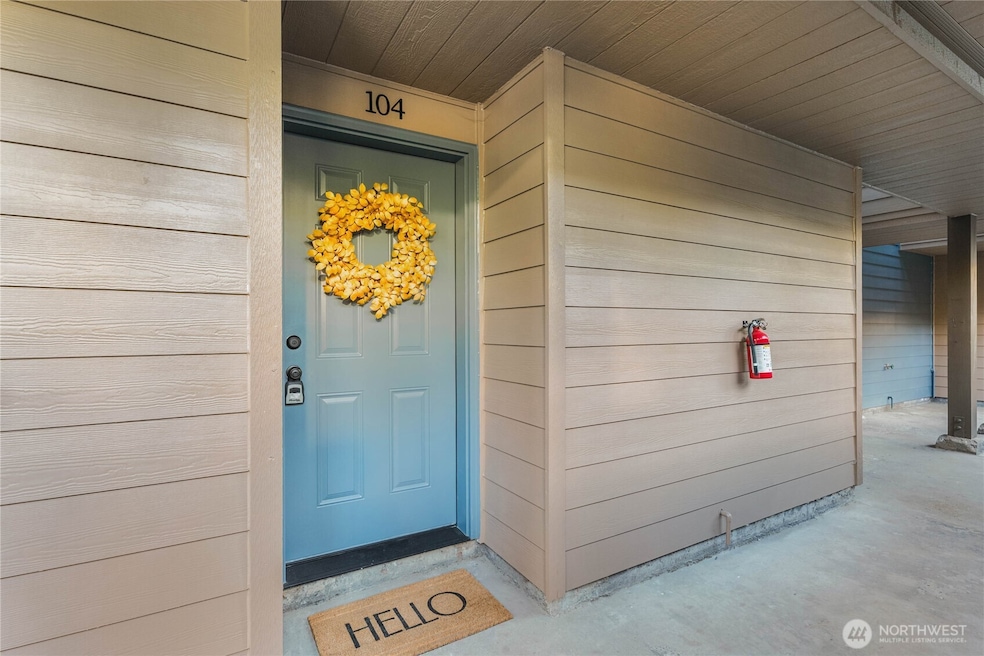 12600 57th Ave S unit B104, Seattle, WA 98178 - photo 1