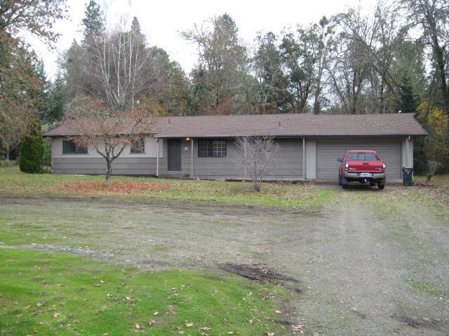 205 Espey Rd, Grants Pass, OR 97527 - photo 1