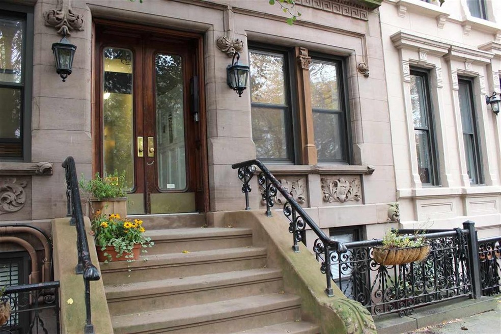 253 8th St, Jersey City, NJ 07302 - photo 1