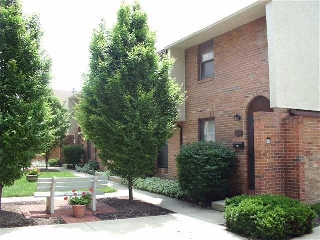 Sought after Hendereed Condo