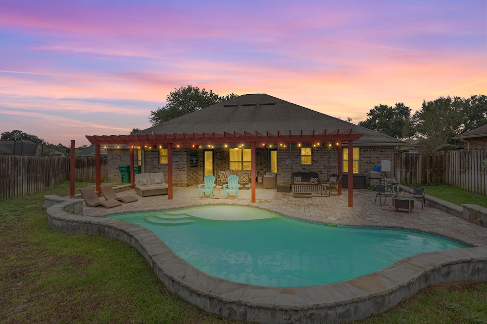 4646 Chanan Dr, Crestview, FL 32539 - photo 1