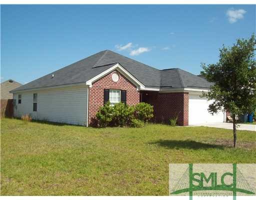 Exterior Front. Brick/Vinyl Home on Corner Lot w/ 