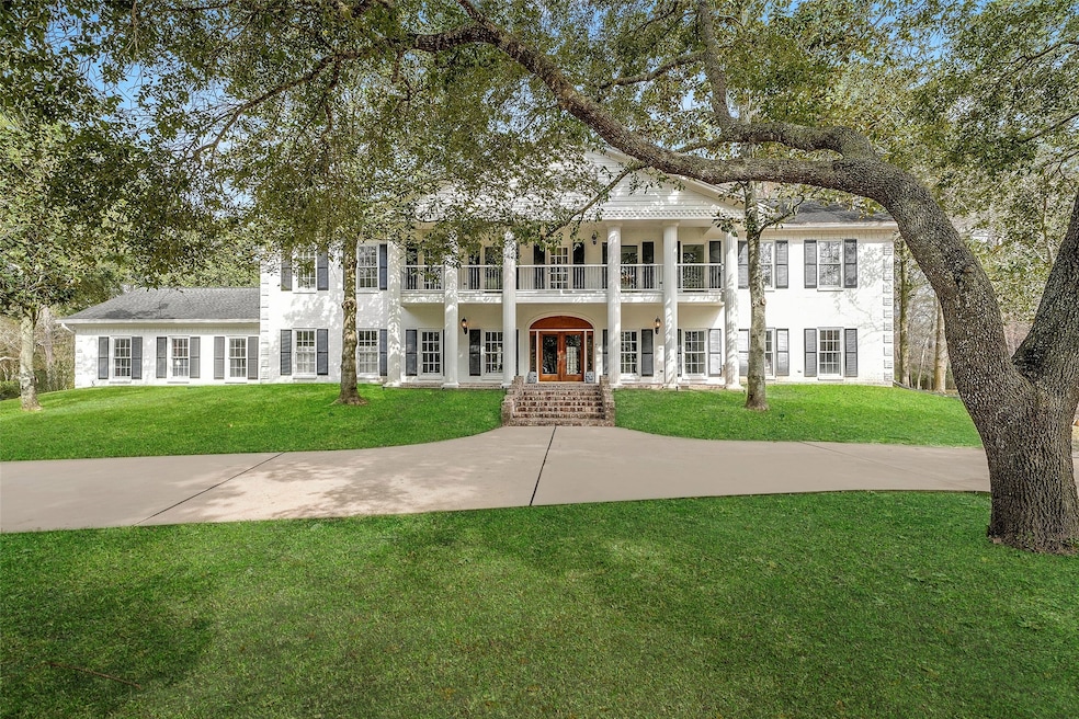 403 Charleston St, Friendswood, TX 77546 - photo 1