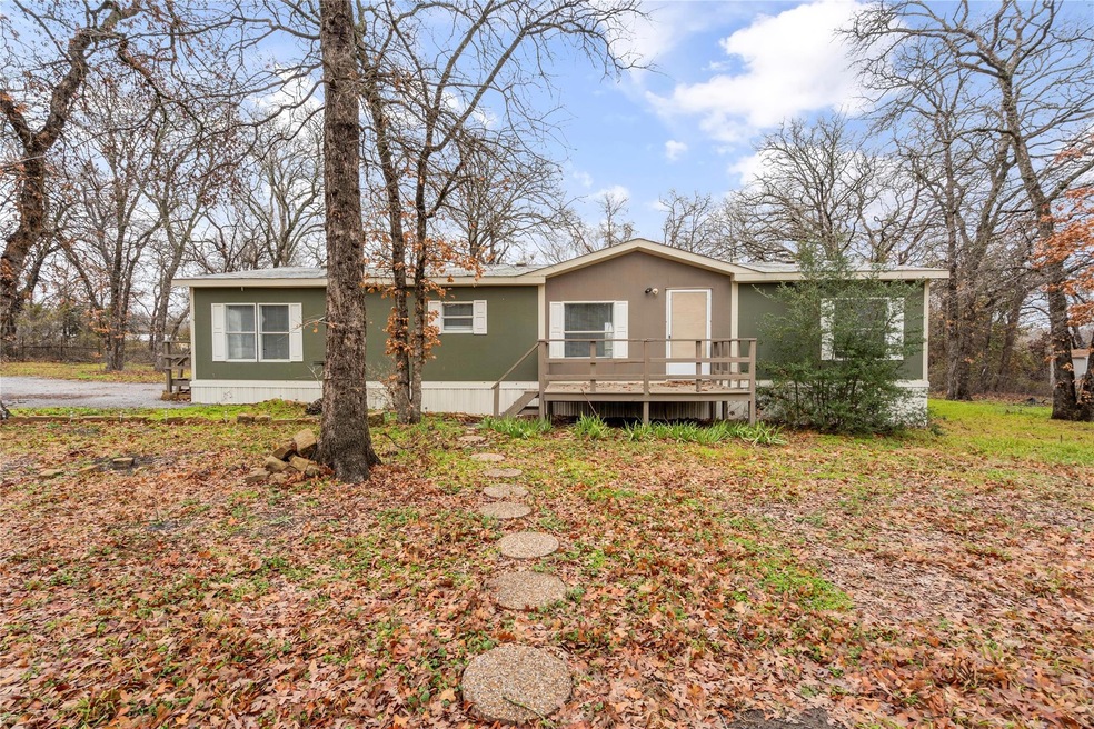 108 Coolibar Ct, Weatherford, TX 76085 - photo 1