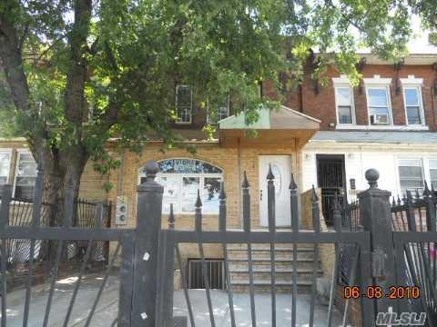 164-26 Tuskegee Airmen Way, Jamaica, NY 11433 - photo 1