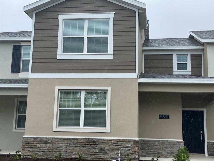 5641 Quiet Palm Loop, Saint Cloud, FL 34771 - photo 1