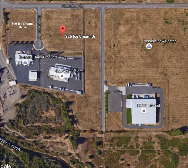 325 Ice Cream Dr, Central Point, OR 97502 - photo 1