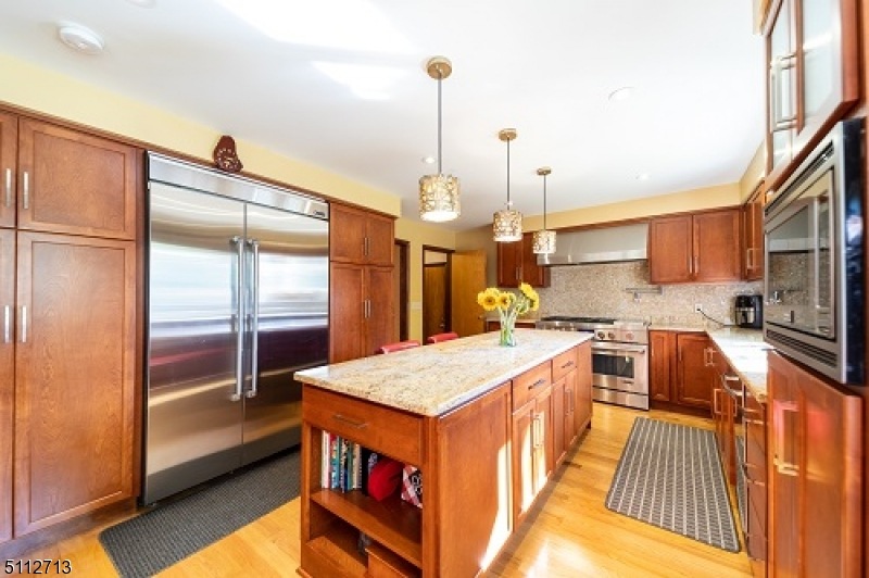 1250 Lenape Way, Scotch Plains, NJ 07076 - photo 1