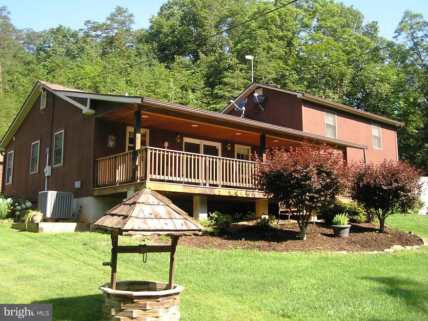 1693 Morgan Frederick Grade, Cross Junction, VA 22625 - photo 1