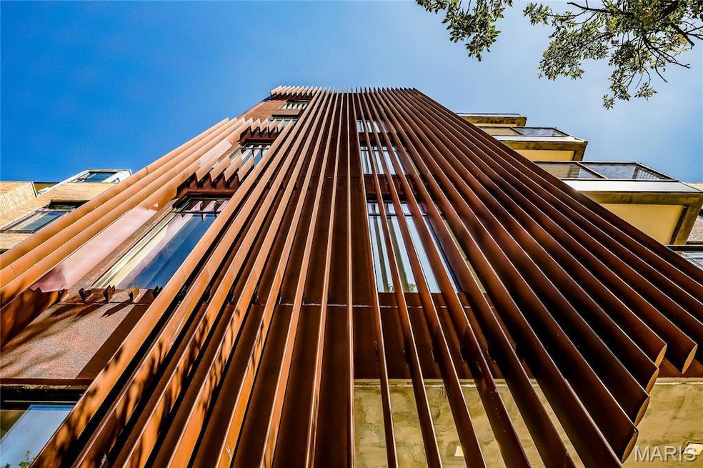 4101 Laclede Ave unit 312, Saint Louis, MO 63108 - photo 1