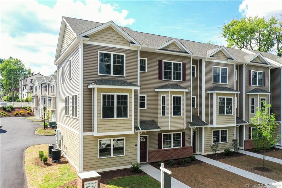 35 Ringgold St unit 105, West Hartford, CT 06119 - photo 1